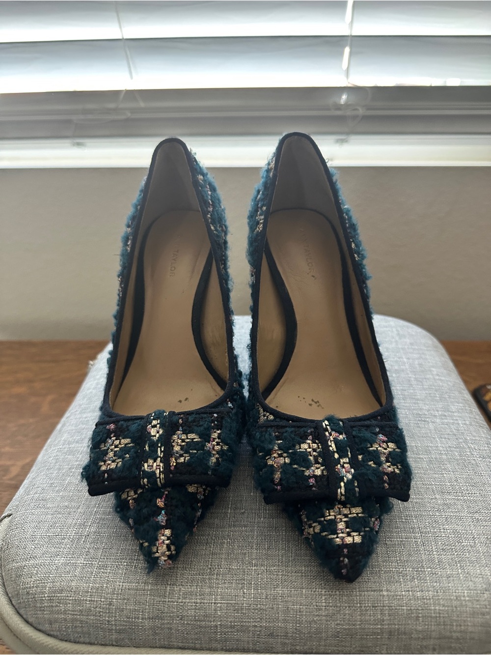 Ann Taylor Teal Bouclé Pointed Slingback Heels